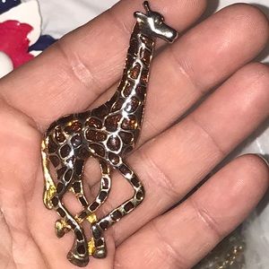 Vintage Gold Tone Enamel Giraffe Brooch